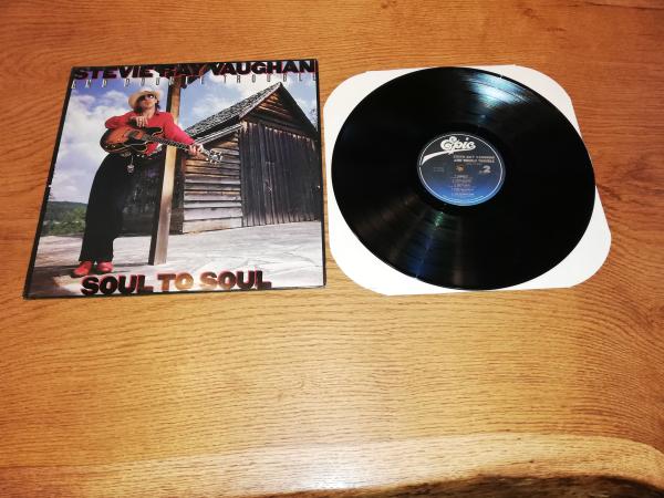 Stevie Ray Vaughan and Double Trouble Soul to Soul 1985 7464-40036-1 US Pressung VG+/VG+